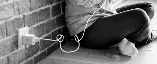 Quality Charging Cables: Avoiding Potential Hazards | NEOFIER
